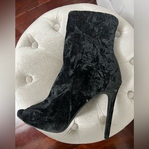 Jessica Simpson Bootie Peep Toe Boots Black Crushed Velvet Stretch